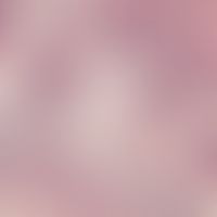 Keratosis actinica: hyperplastische aktinische Keratose mit Akantholysen. Suprabasale Dehiszenz d...