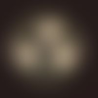 Trichosporon cutaneum. Kulturoberseite: Anzucht auf unselektivem Kimmig-Agar. Erhabene Kolonien m...