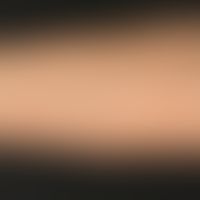 Myxomeder Haut: Seit Jahren zunehmende völlig smypotmlose, weiche hautfarbene Papeln und Knoten d...