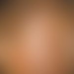 Vulva mit&nbsp;gut ausgebildenten kleinen Labien (29 Jahre).&nbsp;Abb. aus&nbsp;Eiko E. Petersen,...