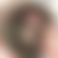 Perifolliculitis capitis abscedens et suffodiens :&nbsp;&nbsp;40J. Zunächst rapide aufgetreten kl...